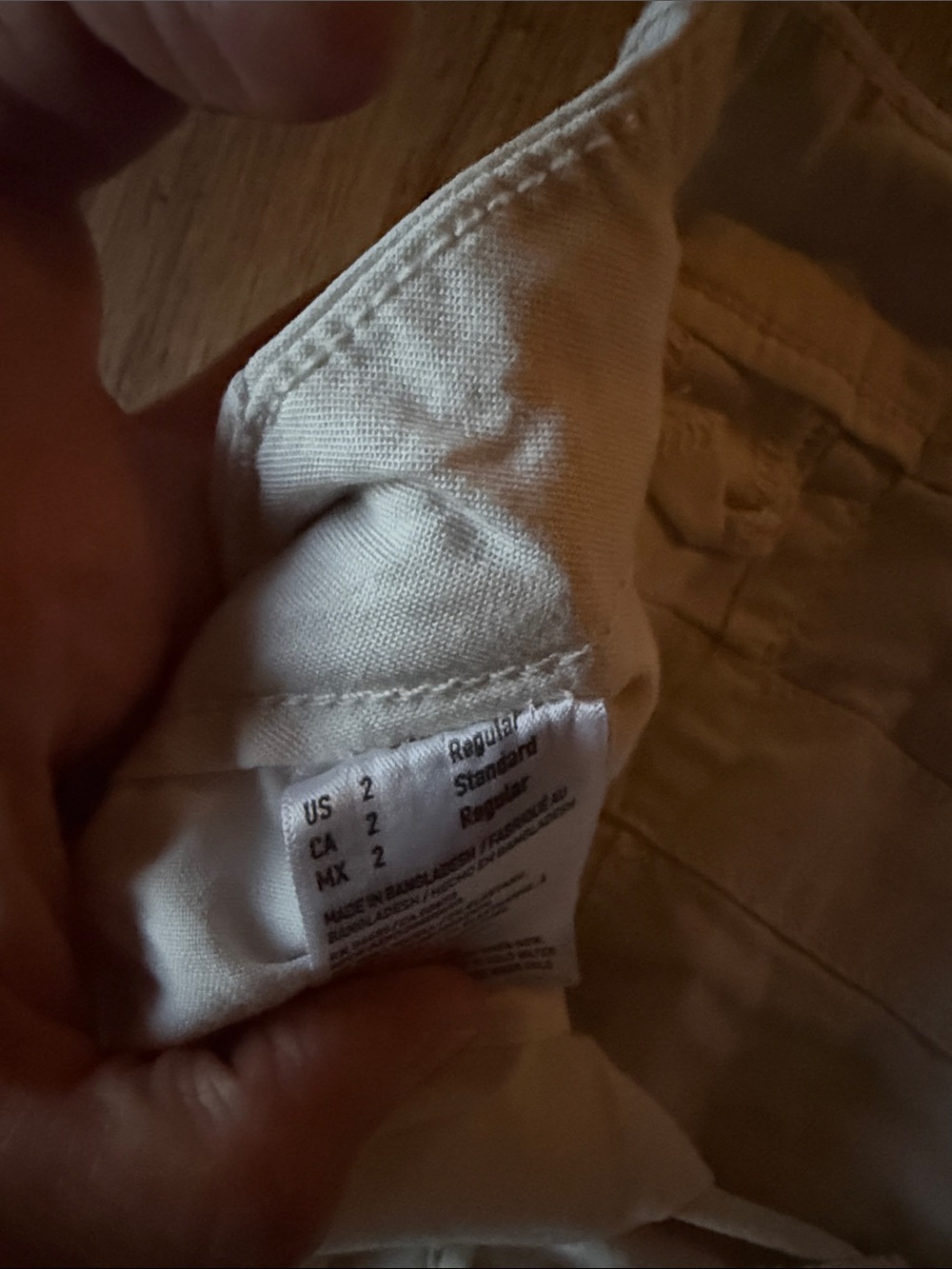 AE white cargo pants - Picture 2 of 3